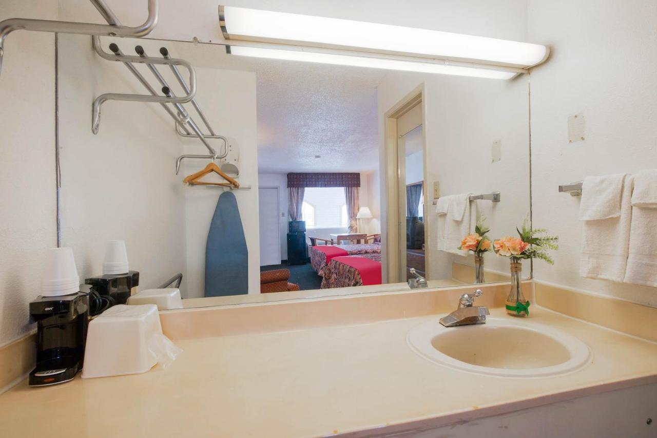 Hotel O Houston East Channelview I-10 外观 照片