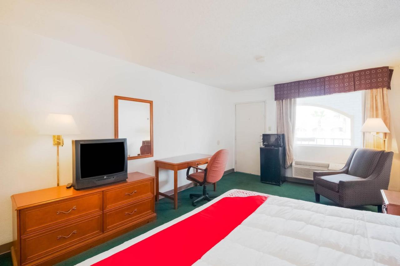 Hotel O Houston East Channelview I-10 外观 照片